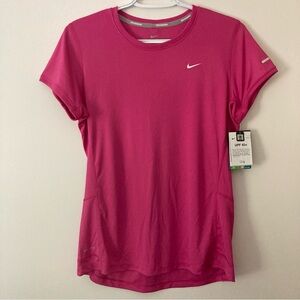 NWT Women’s Nike Running Dri-Fit short sleeve t-shirt hot Pink Size M UPF 40+